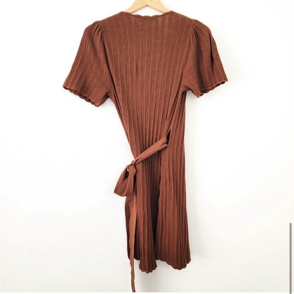 Sézane Luisa Wrap Dress in Hazelnut Brown - Picture 3 of 4